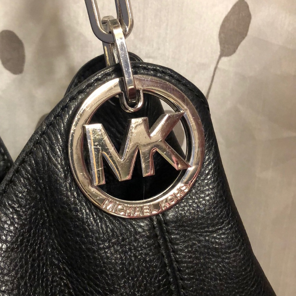 Shoulder black Michael Kors bag - Picture 2 of 6